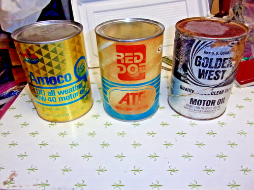 Vintage oil cans - [, containers]